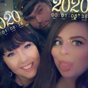 Meet your Posher, Pamela